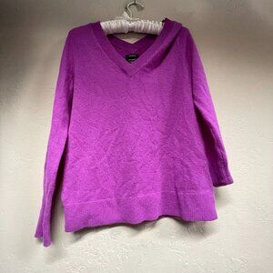 Halogen V-Neck Pullover Sweater Women's Small Cashmere Purple Ribbed Trim Casual